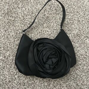 Chic Black Rose Women's Shoulder Bag